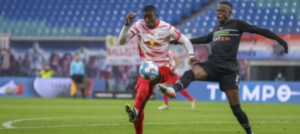denis-zakaria-lascera-il-monchengladbach