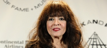 e-morta-ronnie-spector-icona-anni-60-con-le-ronettes