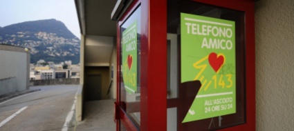 telefono-amico-cerca-volontari