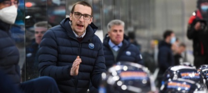 ad-ambri-tutti-seduti-anche-per-la-sfida-con-il-davos