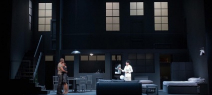 anche-faido-sale-sul-bus-per-il-teatro-sociale