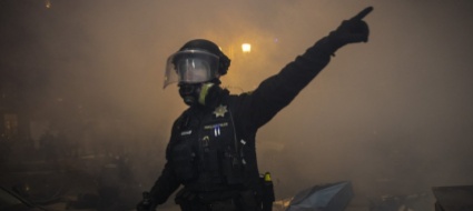 la-protesta-degenera-in-sparatoria-un-morto-e-cinque-feriti