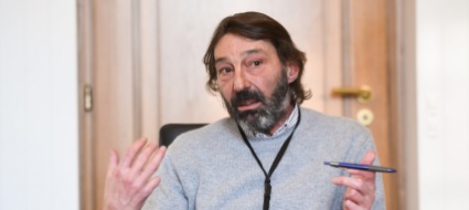michele-foletti-insultato-davanti-al-bar-arriva-la-polizia