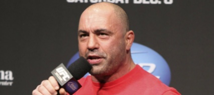 il-ceo-di-rumble-offre-cento-milioni-a-joe-rogan