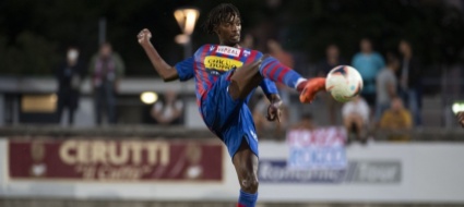 reazione-del-chiasso-che-si-impone-a-bienne
