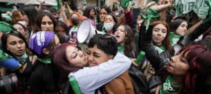 la-colombia-depenalizza-l-aborto-e-la-polemica-divampa