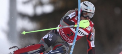 fuori-meillard-e-zenhausern-festeggia-ancora-kristoffersen