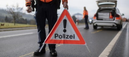 agente-spara-contro-un-auto-riacciuffato-il-fuggitivo