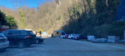 gole-della-breggia-area-di-stoccaggio-usata-come-posteggio