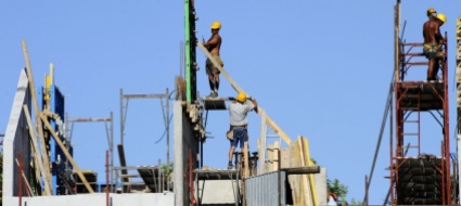 lavoratori-edili-vogliono-migliori-protezione-e-salario