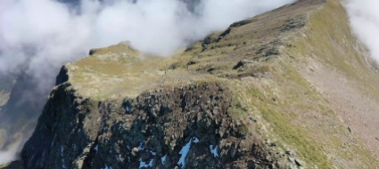 un-aereo-militare-si-schianta-in-provincia-di-lecco