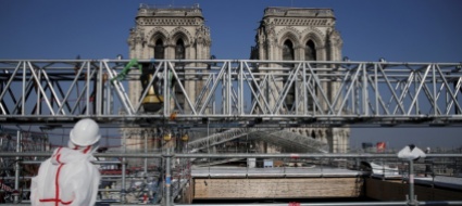 tombe-e-sepolture-antiche-dalla-notre-dame-da-ricostruire