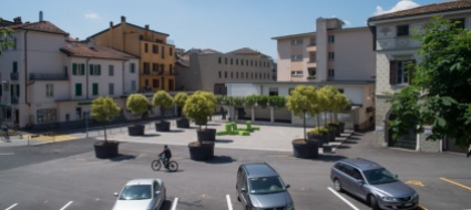mendrisio-si-portano-in-piazza-un-bando-e-un-pr-all-altezza
