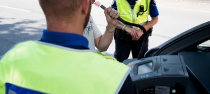 poliziotta-ubriaca-al-volante-licenziata-con-effetto-immediato