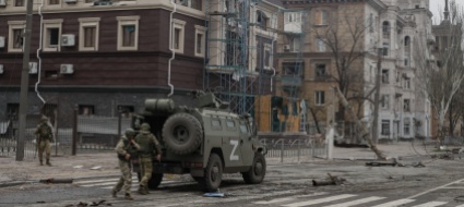 si-stringe-l-assedio-russo-attorno-a-mariupol