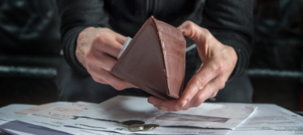 salari-bassi-in-ticino-donne-quasi-il-triplo-degli-uomini