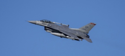 nuovi-jet-in-parlamento-si-morde-il-freno