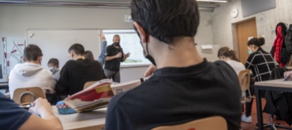 livelli-scuola-media-dibattito-a-lodano