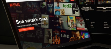 netflix-valuta-un-abbonamento-a-basso-costo-con-pubblicita