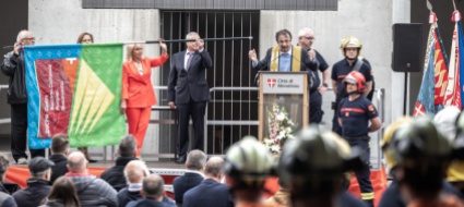 i-pompieri-unificati-hanno-la-loro-bandiera
