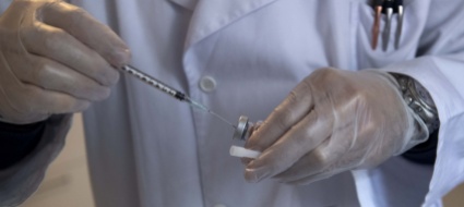 covid-ecco-la-quarta-dose-di-vaccino-per-persone-a-rischio