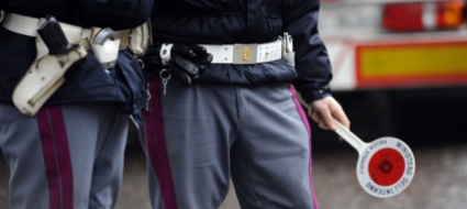 manette-ai-polsi-per-una-baby-gang-del-comasco