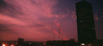 la-serbia-ricorda-i-giornalisti-cinesi-morti-nei-raid-nato