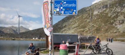 il-passo-del-gottardo-sara-riaperto-al-traffico-da-venerdi-sera