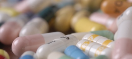 medicinali-fino-al-doppio-piu-cari-in-svizzera