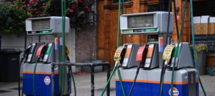 uk-imposta-una-tassa-sui-profitti-ai-giganti-di-petrolio-e-gas