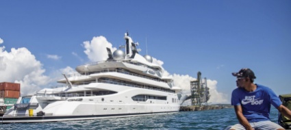 contro-le-sanzioni-gli-yacht-dei-russi-diventano-invisibili