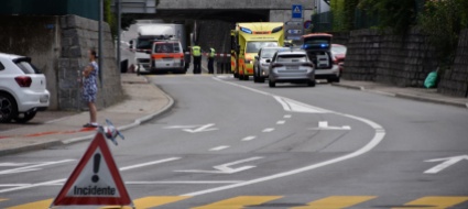 contro-il-muro-con-l-auto-84enne-in-gravi-condizioni