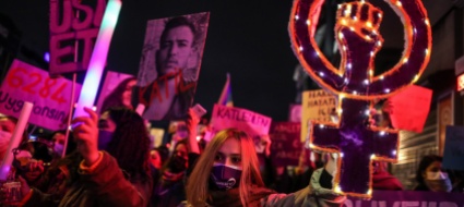 la-turchia-processa-l-ong-anti-femminicidi-e-immorale