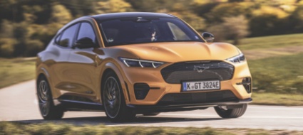 ford-mustang-mach-e-gt-atto-di-forza