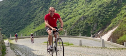 torna-la-ciclostorica-la-leggendaria-tremola-san-gottardo