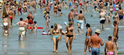 spiagge-italiane-prese-d-assalto-in-giugno