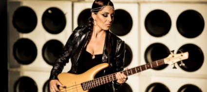 ida-nielsen-e-una-tipa-tosta-tostissima-da-bass-heavy-funk