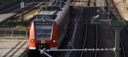 deraglia-un-treno-in-germania-almeno-quattro-morti-e-60-feriti