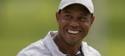tiger-woods-ha-un-miliardo-di-dollari-grazie-agli-sponsor