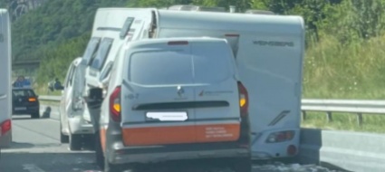 tamponamento-sull-a2-solo-danni-e-nessun-ferito