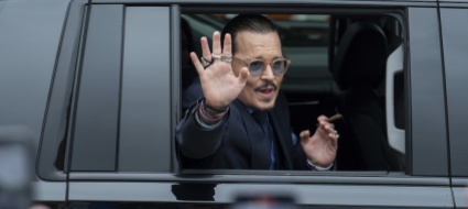 nuove-grane-per-johnny-depp-stavolta-costretto-a-patteggiare
