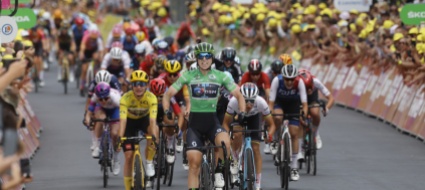 secondo-successo-allo-sprint-per-lorena-wiebes