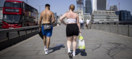 40-2-gradi-a-heathrow-temperatura-da-record-nel-regno-unito