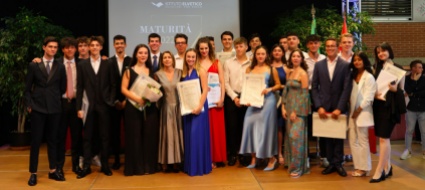 lugano-sono-69-i-maturati-dell-istituto-elvetico