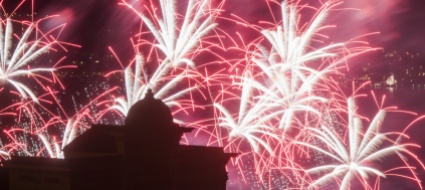 i-fuochi-d-artificio-causano-300-tonnellate-di-polveri-fini