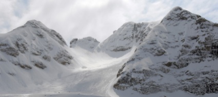 crolla-un-seracco-sulla-marmolada-15-persone-coinvolte