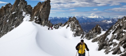 in-montagna-d-estate-con-piu-prudenza-e-c-e-chi-chiede-regole