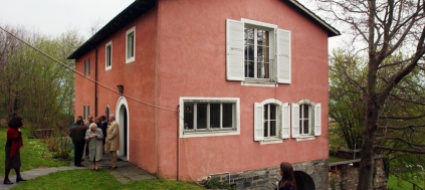 carona-tavola-rotonda-a-casa-pantrova