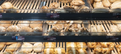 boom-dei-costi-i-contadini-alzare-i-prezzi-di-pane-e-latte