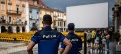 polcom-locarno-il-figlio-del-comandante-a-rischio-licenziamento